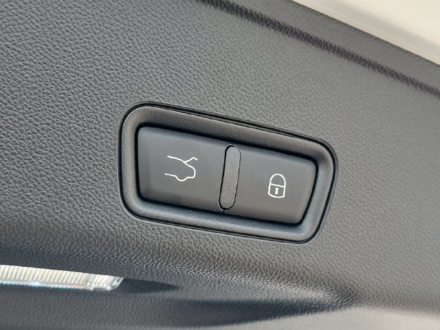 New 2026 Maserati Grecale Modena AWD/4WD image 9