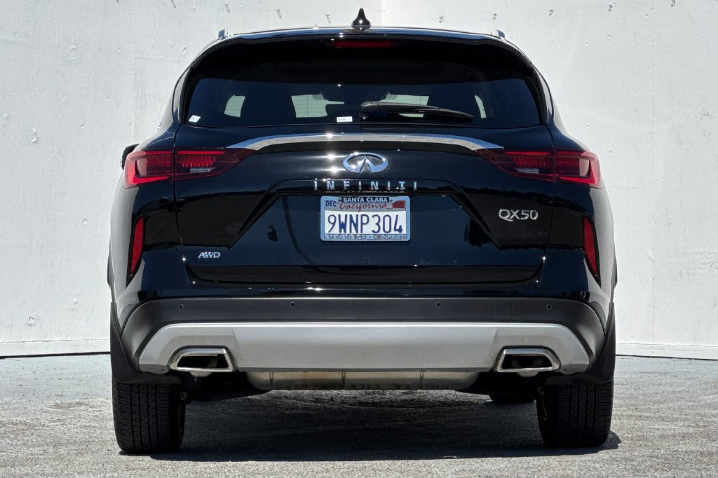 Certified 2024 INFINITI QX50 Luxe w/ Cargo Package AWD/4WD image 4
