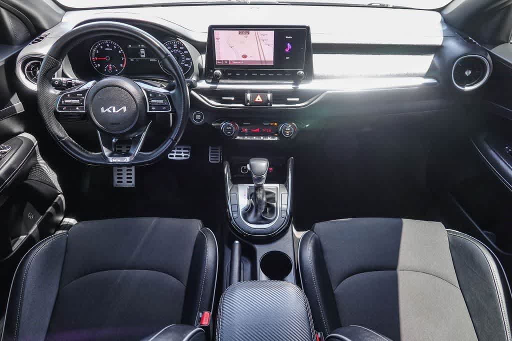 Used 2023 Kia Forte GT-Line FWD image 11