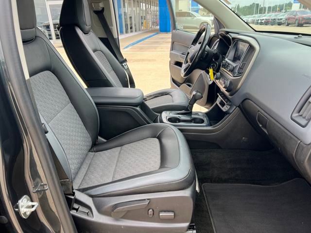 Used 2018 Chevrolet Colorado Z71 AWD/4WD image 18