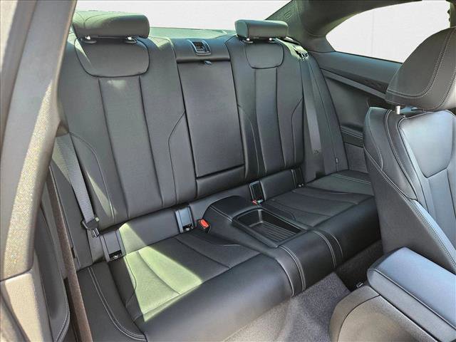 Used 2025 BMW 230i Coupe w/ Parking Assistance Package image 18
