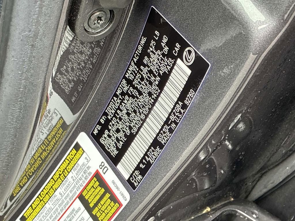 Used 2023 Lexus ES 350 w/ Premium Package FWD image 11