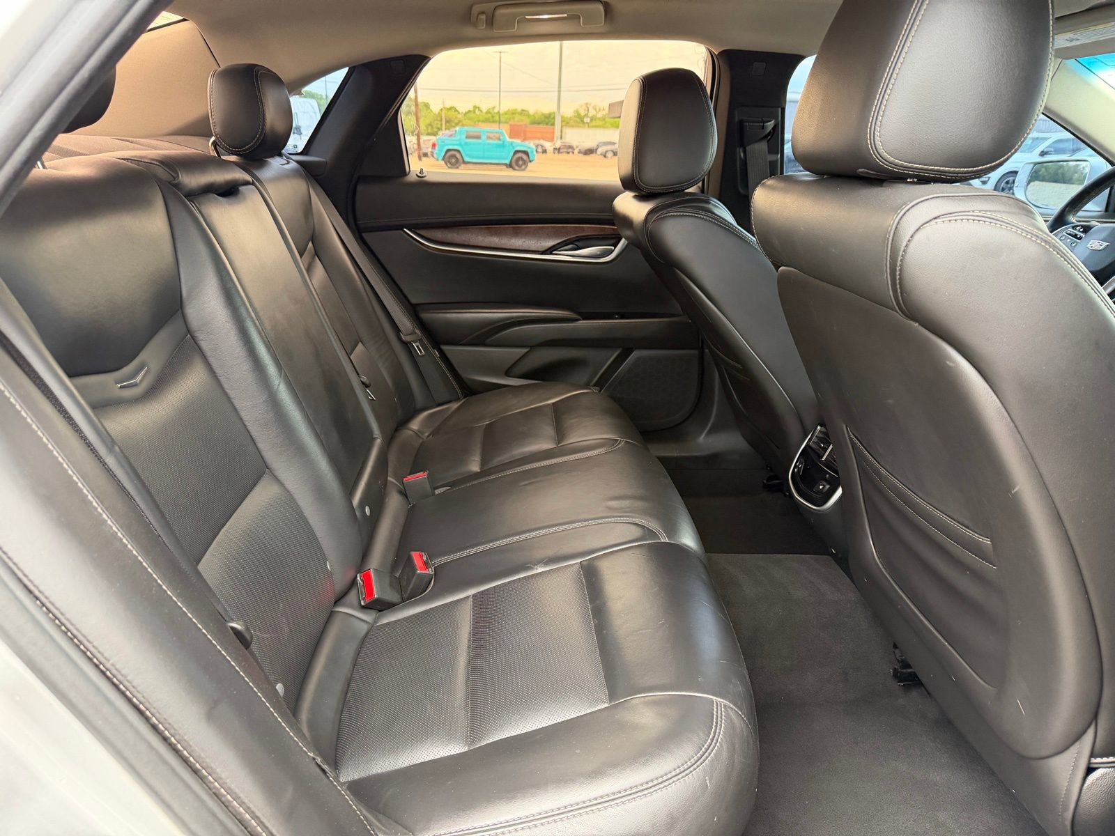 Used 2019 Cadillac XTS Luxury image 22