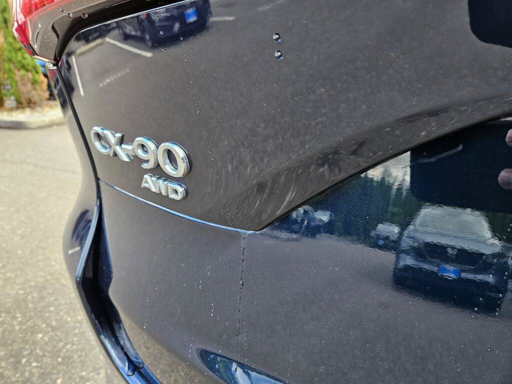 Certified 2024 MAZDA CX-90 Plug-In Hybrid w/ Preferred AWD/4WD image 10