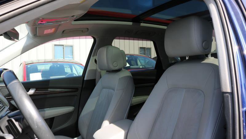 Used 2018 Audi Q5 2.0T Premium Plus w/ Premium Plus Package image 11