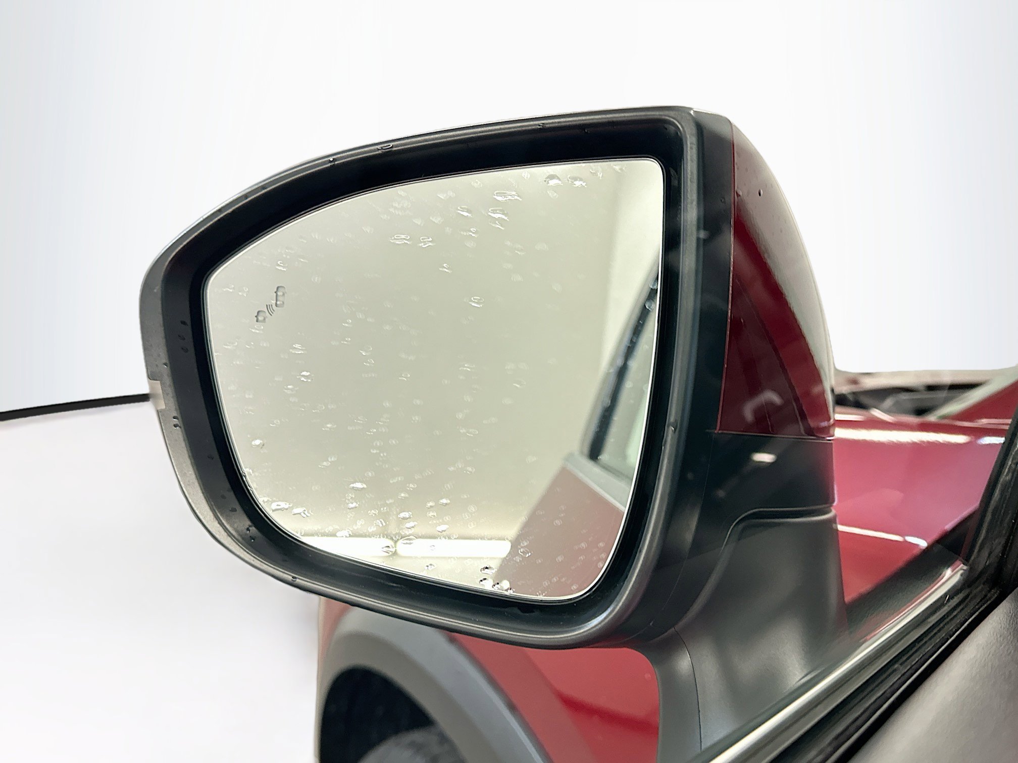 Used 2023 Nissan Pathfinder SV image 16