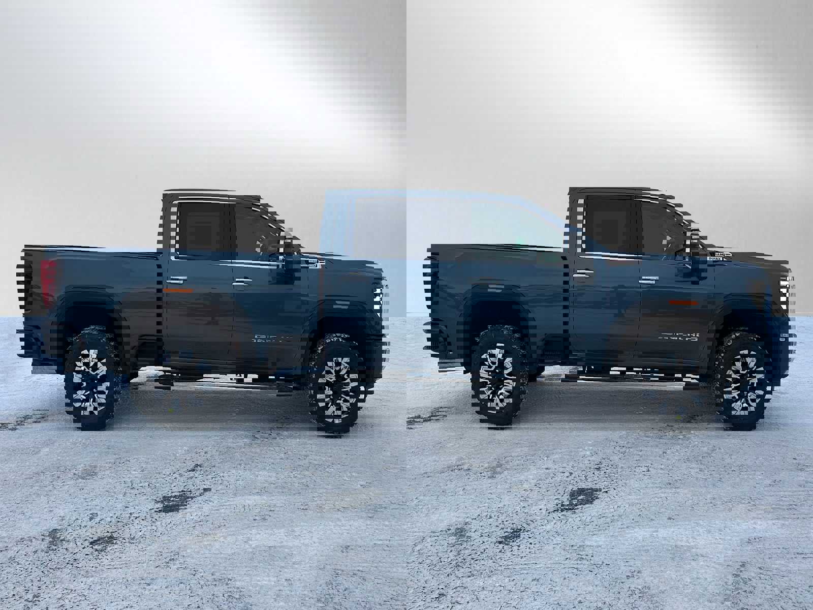 New 2026 GMC Sierra 2500 Denali w/ Technology Package image 2