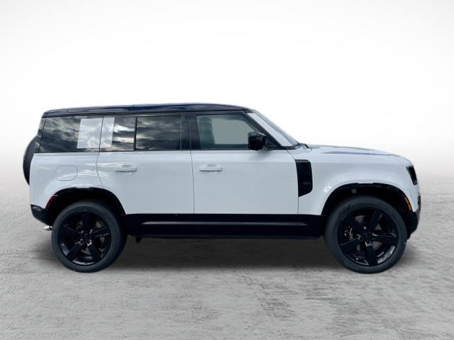 New 2026 Land Rover Defender 110 V8 image 4