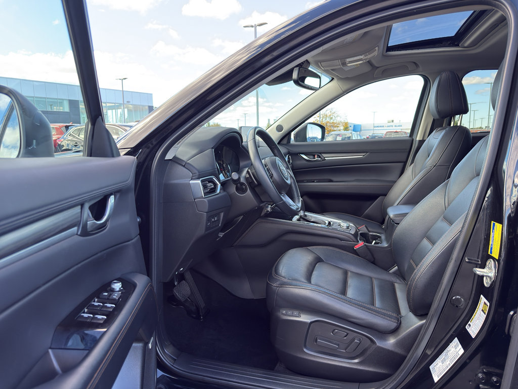 Used 2021 MAZDA CX-5 Grand Touring image 12