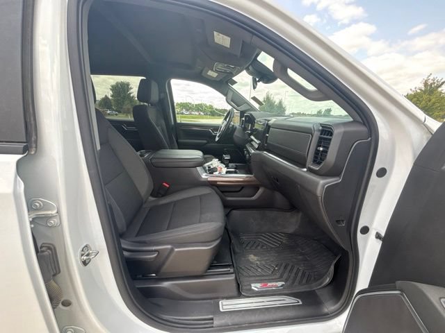 Used 2024 Chevrolet Silverado 1500 LT Trail Boss w/ Protection Package AWD/4WD image 30