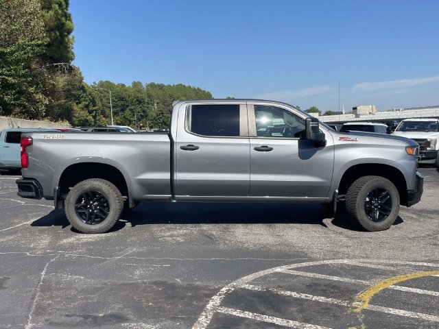 Used 2021 Chevrolet Silverado 1500 Custom Trail Boss AWD/4WD image 2