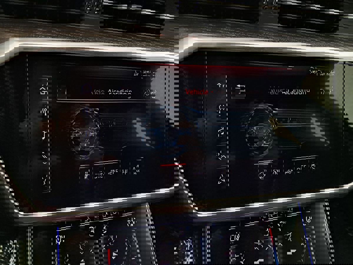 Used 2020 Audi S6 Premium Plus w/ S Sport Package image 22