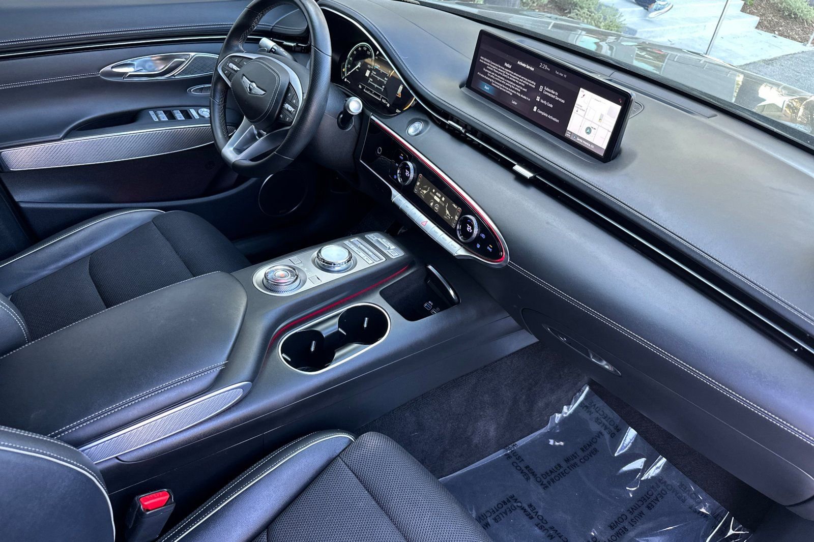 Used 2023 Genesis GV70 2.5T w/ Sport Prestige Package image 17