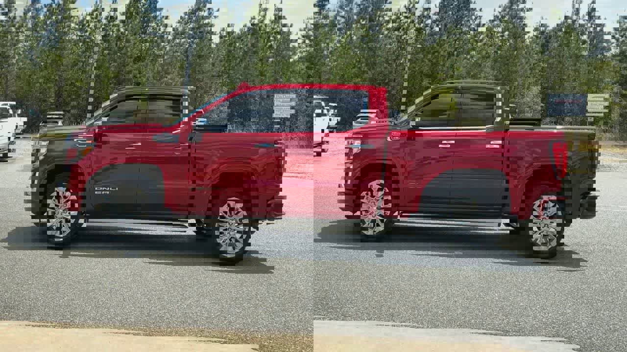 Used 2022 GMC Sierra 1500 Denali w/ Denali Premium Package image 5