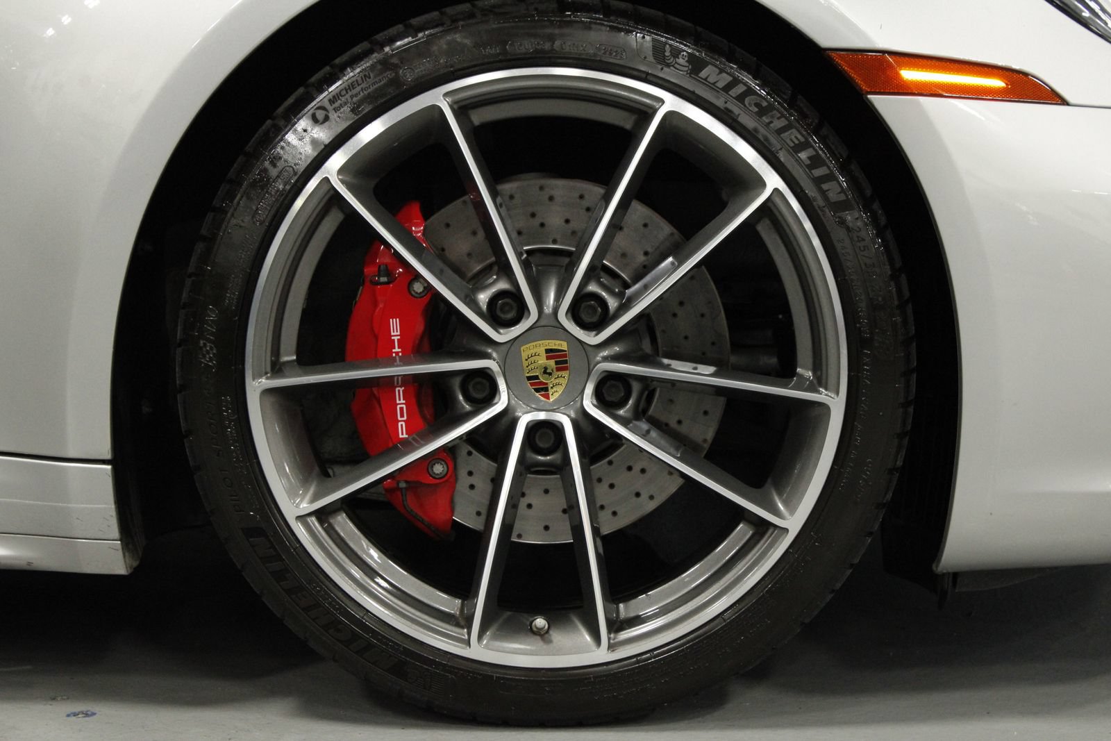 Certified 2022 Porsche 911 Targa 4S w/ Premium Package AWD/4WD image 9