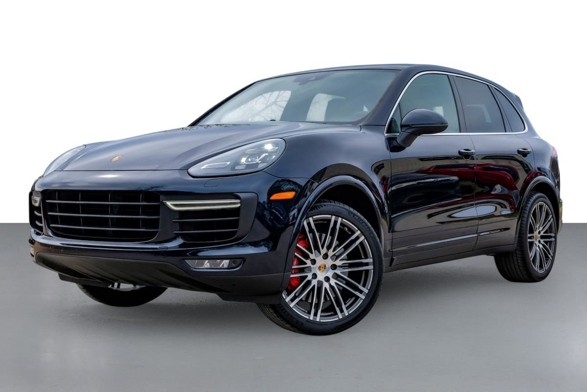 Used 2018 Porsche Cayenne Turbo image 4