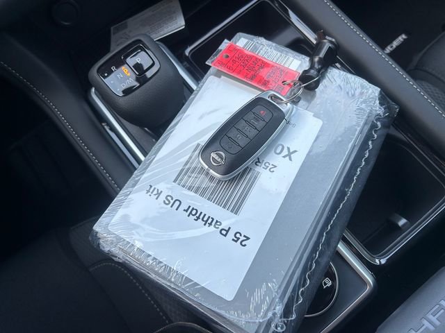 New 2025 Nissan Pathfinder SV image 33