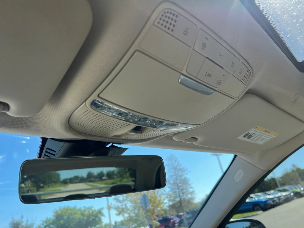 Used 2021 Mercedes-Benz C 300 Sedan image 41