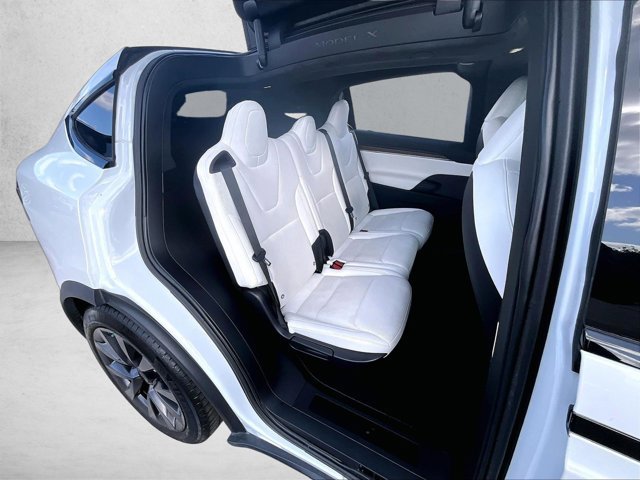 Used 2023 Tesla Model X AWD/4WD image 28