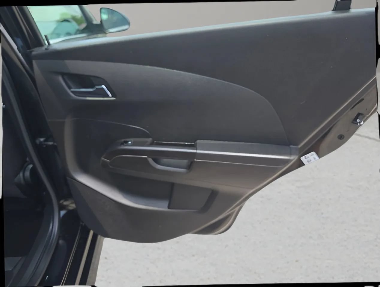 Used 2020 Chevrolet Sonic LT w/ RS Package FWD image 18