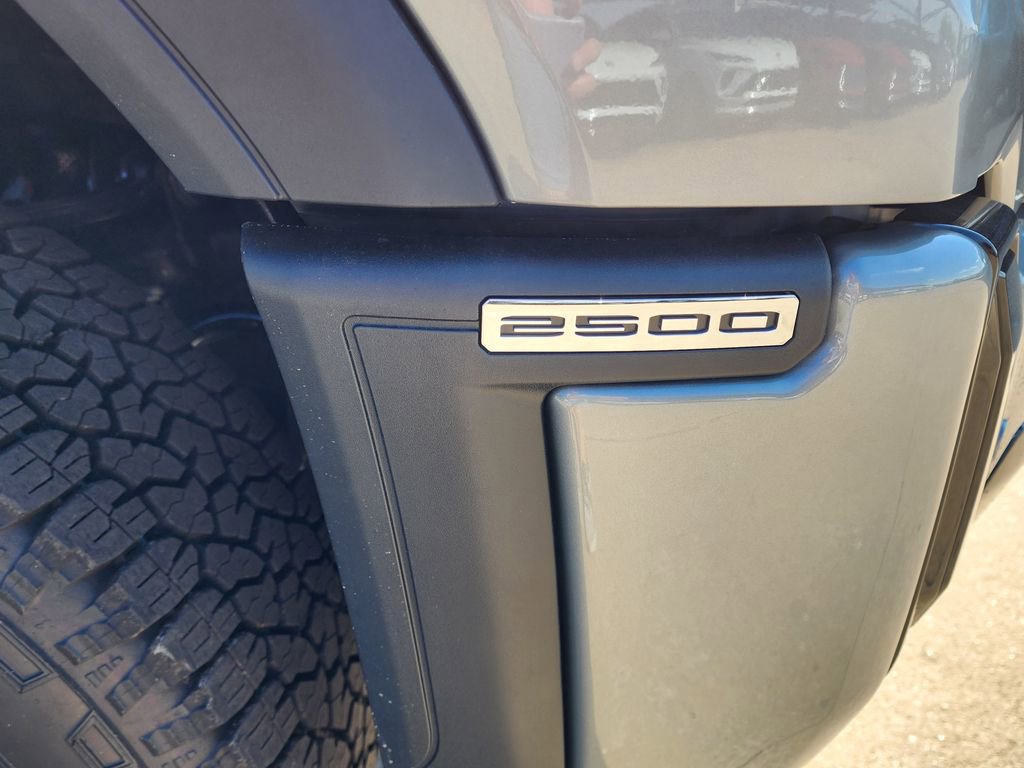 New 2026 GMC Sierra 2500 Denali Ultimate w/ Max Trailering Package image 12