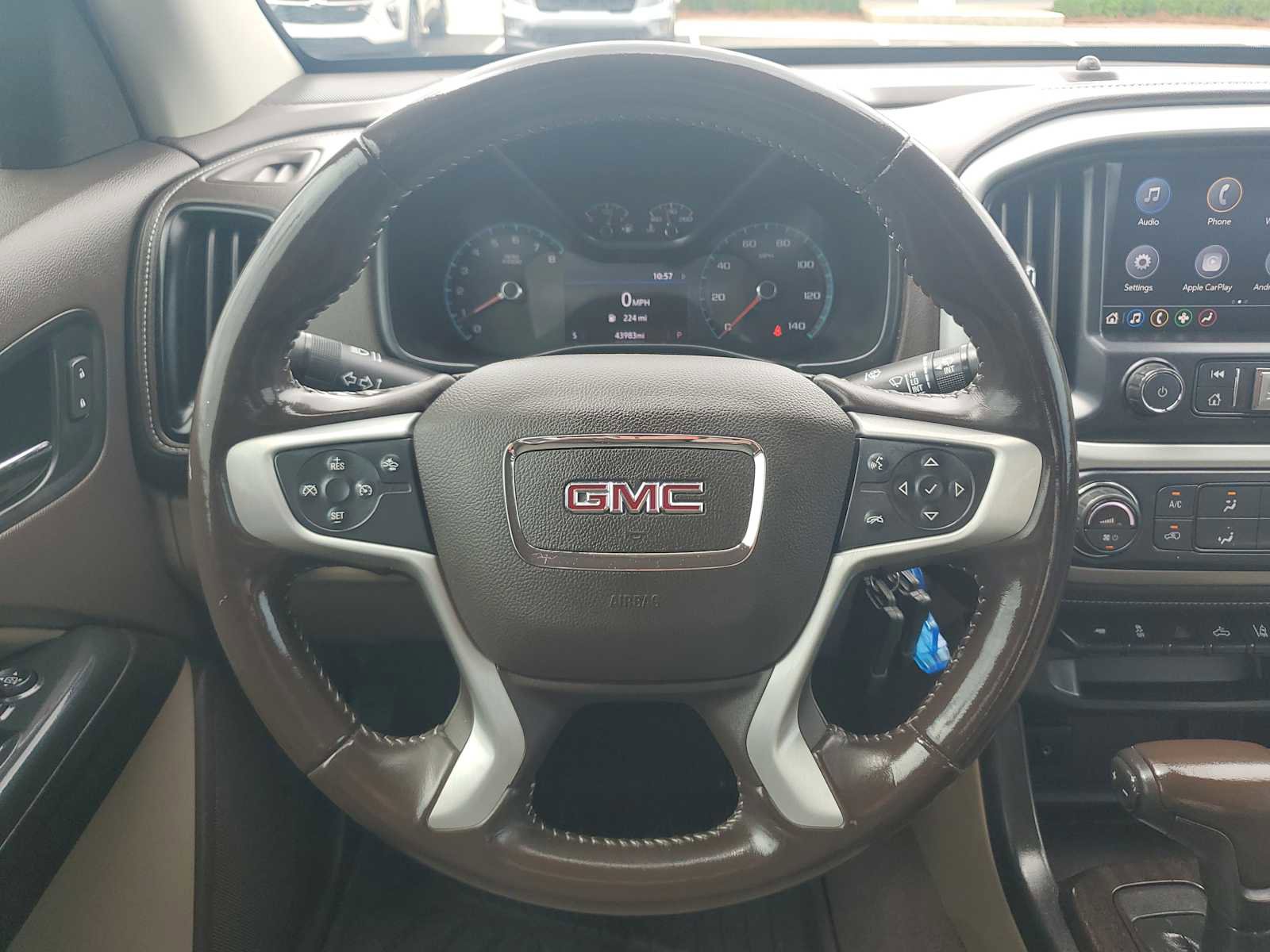 Used 2020 GMC Canyon SLE w/ Driver Alert Package AWD/4WD image 11