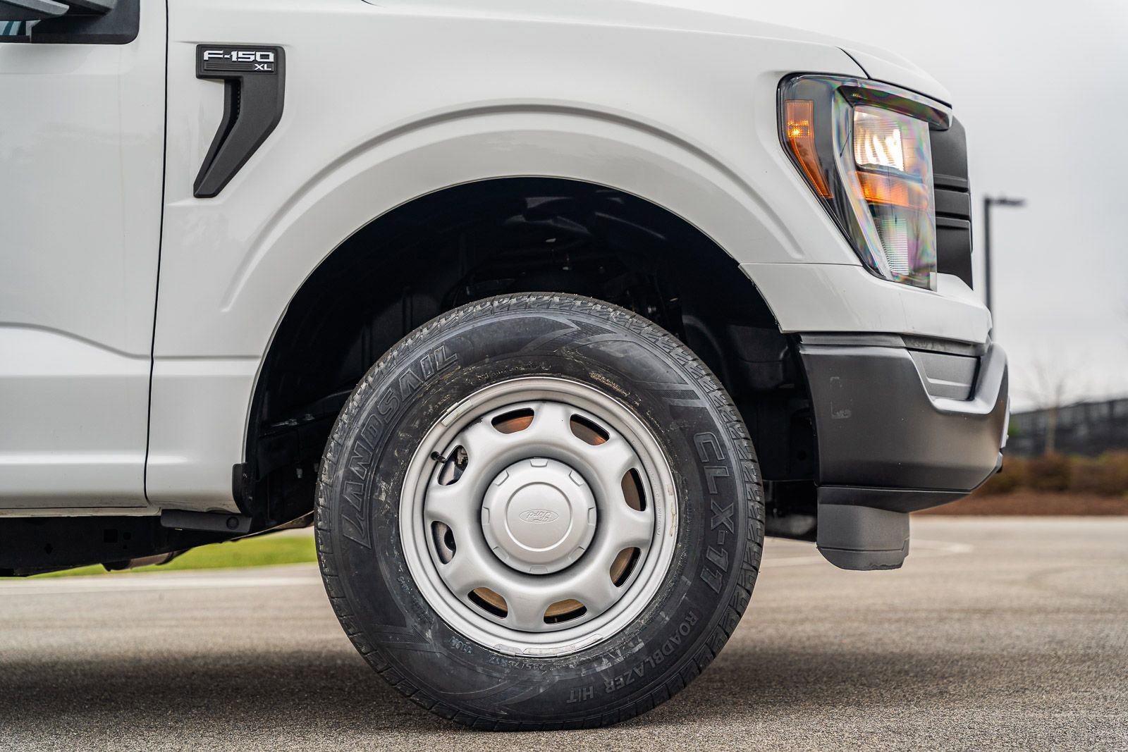 Used 2023 Ford F150 XL image 9