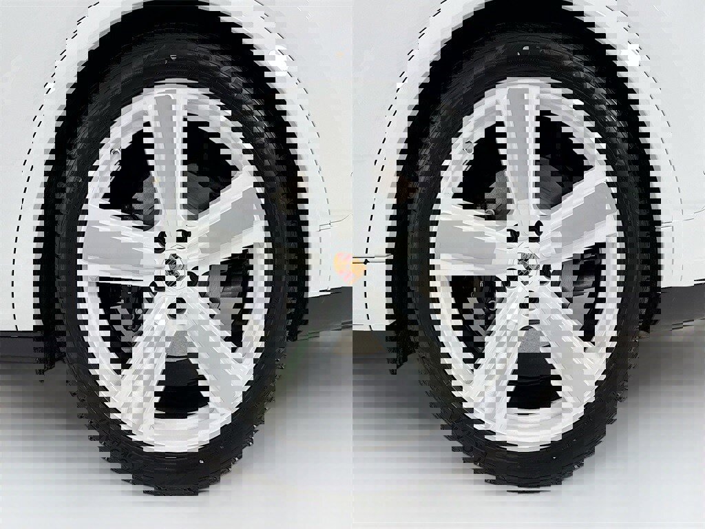 New 2026 Porsche Cayenne Coupe image 33