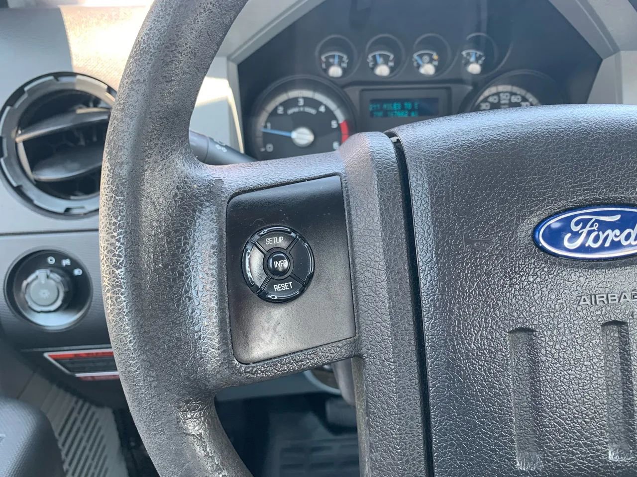 Used 2012 Ford F450 XL w/ PWR Equipment Group RWD image 14