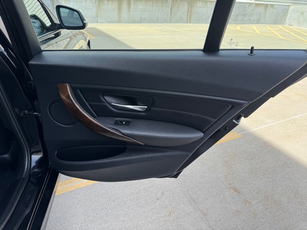 Used 2015 BMW 328i Sedan image 22