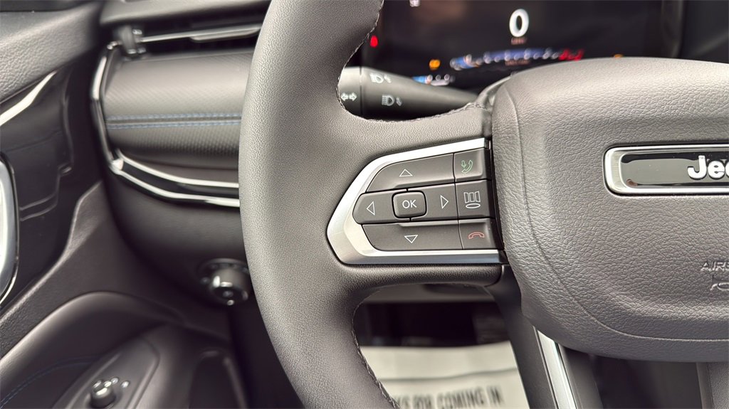 New 2026 Jeep Compass Limited image 31