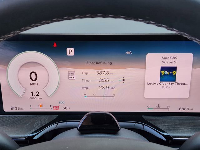 Used 2025 Genesis GV80 2.5T Prestige image 12