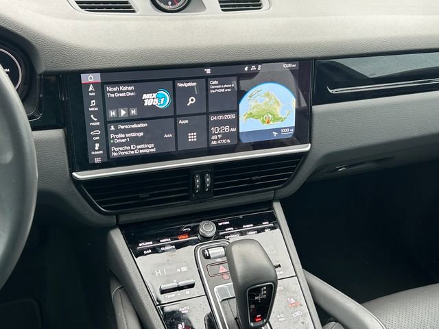 Used 2019 Porsche Cayenne AWD/4WD image 12