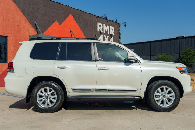 Used 2020 Toyota Land Cruiser AWD/4WD image 4