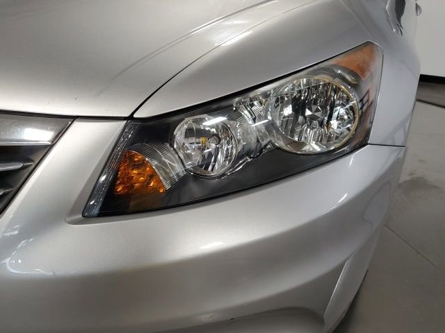 Used 2011 Honda Accord LX image 27