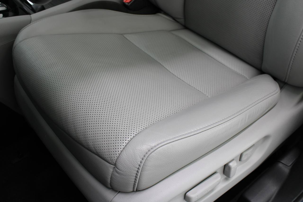 Used 2016 Honda Pilot Elite image 34