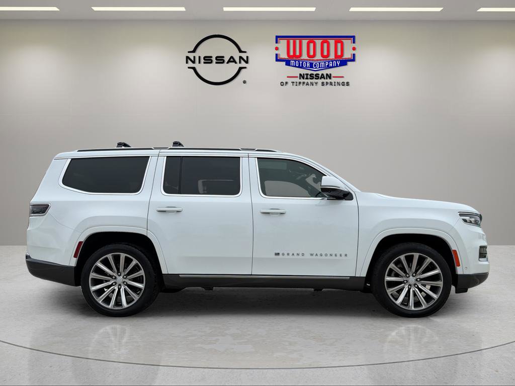 Used 2022 Jeep Grand Wagoneer Series II w/ Convenience Group III image 2