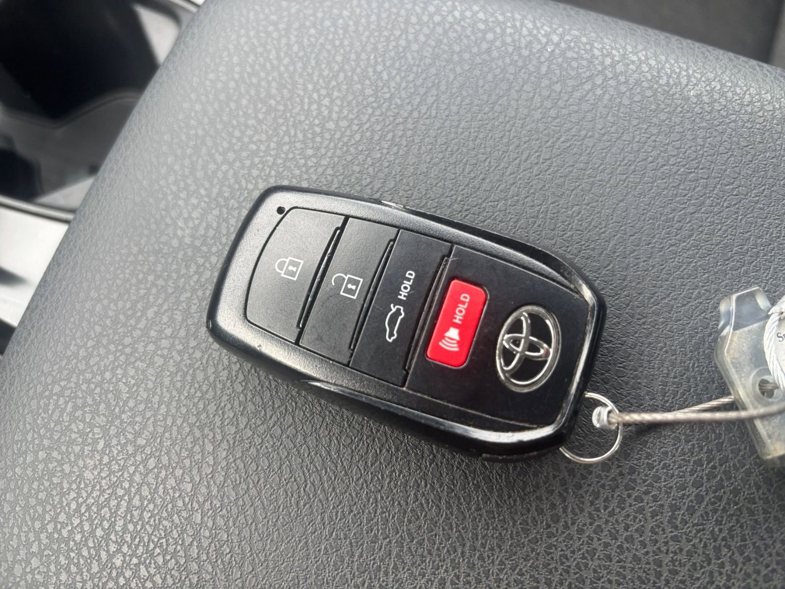 Used 2025 Toyota Camry LE image 22