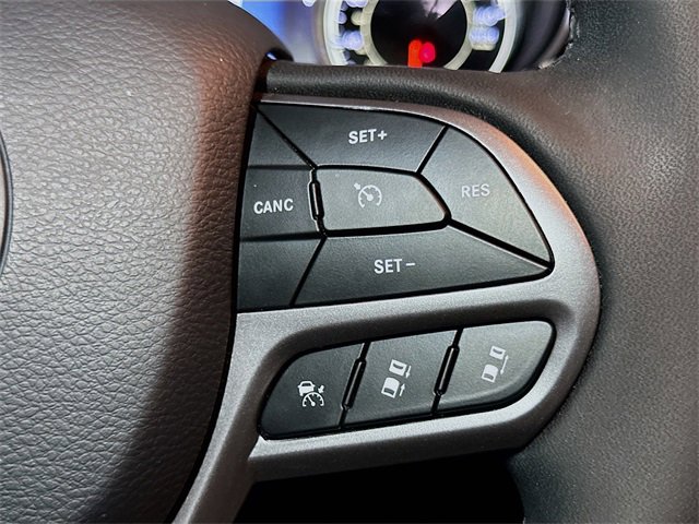 Used 2022 Jeep Cherokee Limited image 36