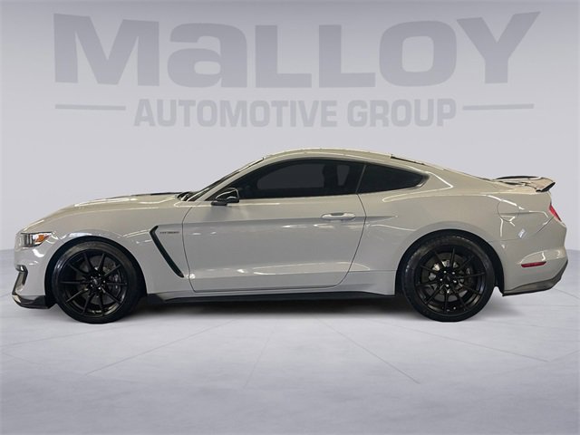 Used 2017 Ford Mustang Shelby GT350 image 6