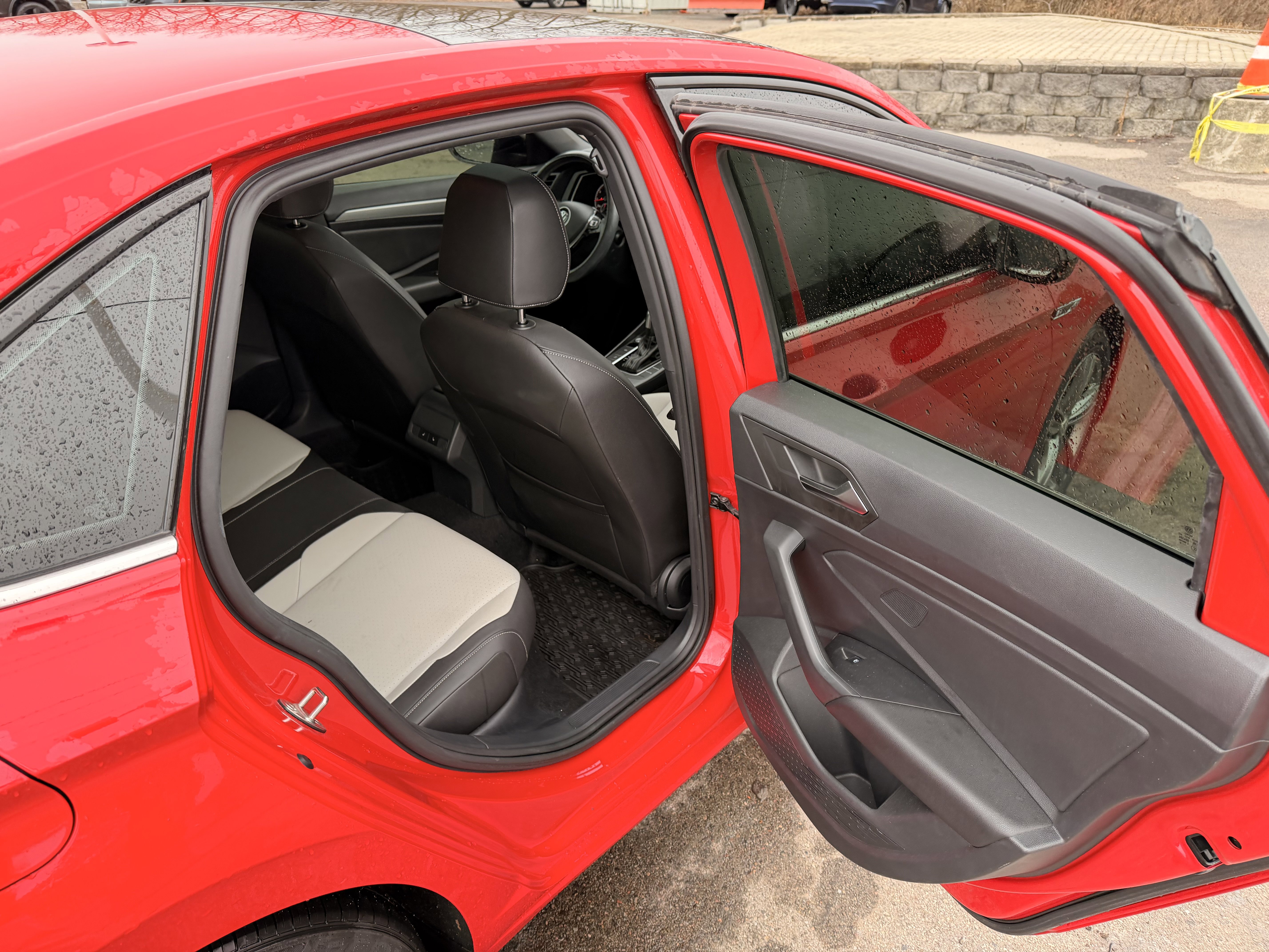 Used 2020 Volkswagen Jetta R-Line w/ R-Line Cold Weather Package image 14