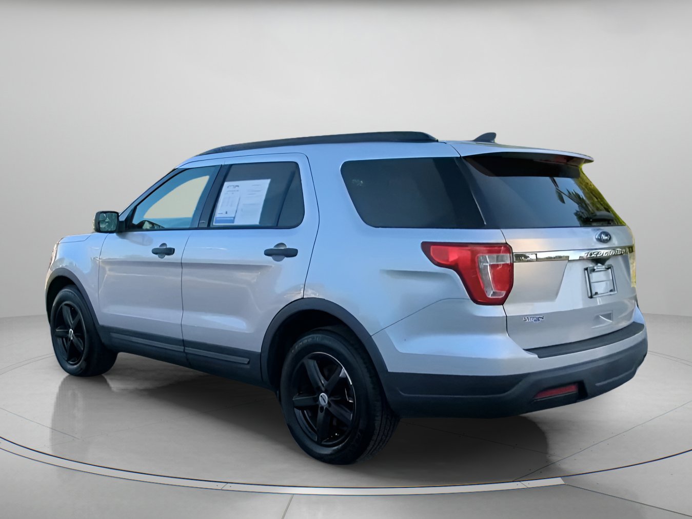 Used 2018 Ford Explorer FWD image 20