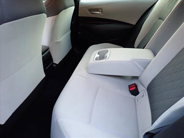 Used 2020 Toyota Corolla LE FWD image 6