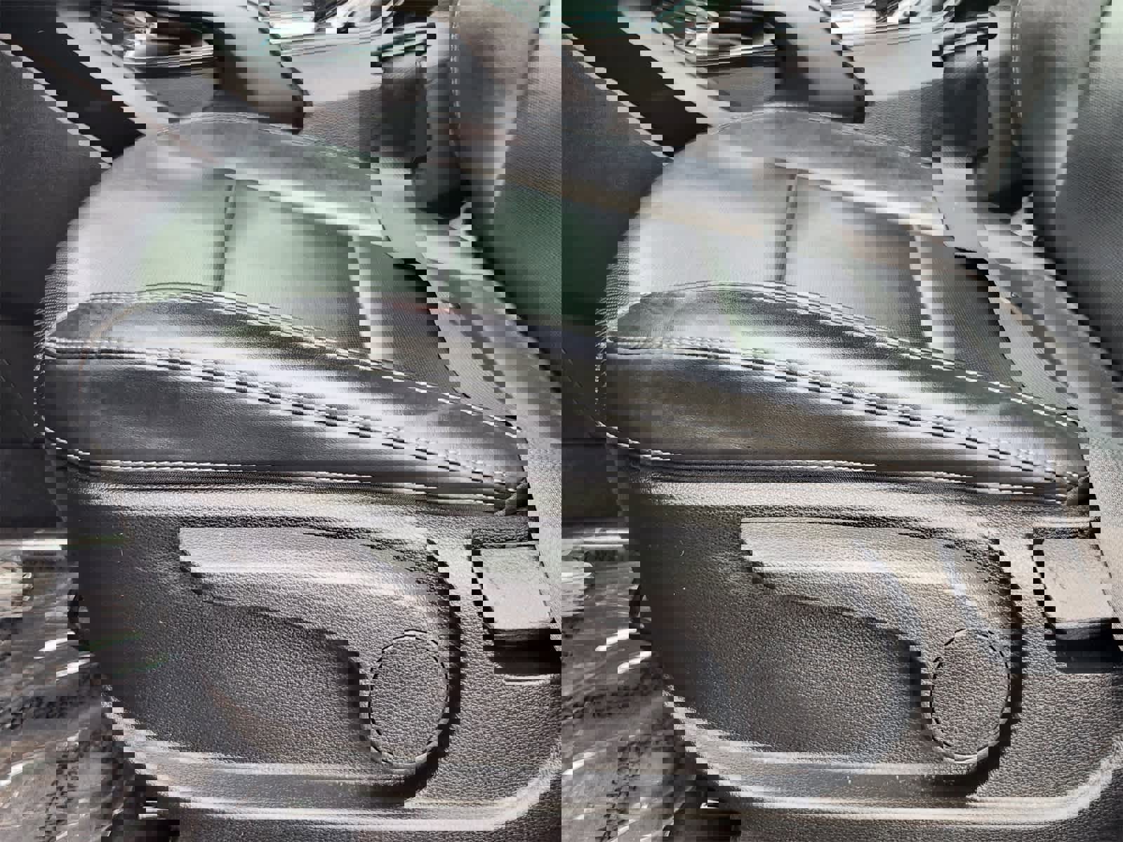 Used 2023 Kia Telluride LX image 23