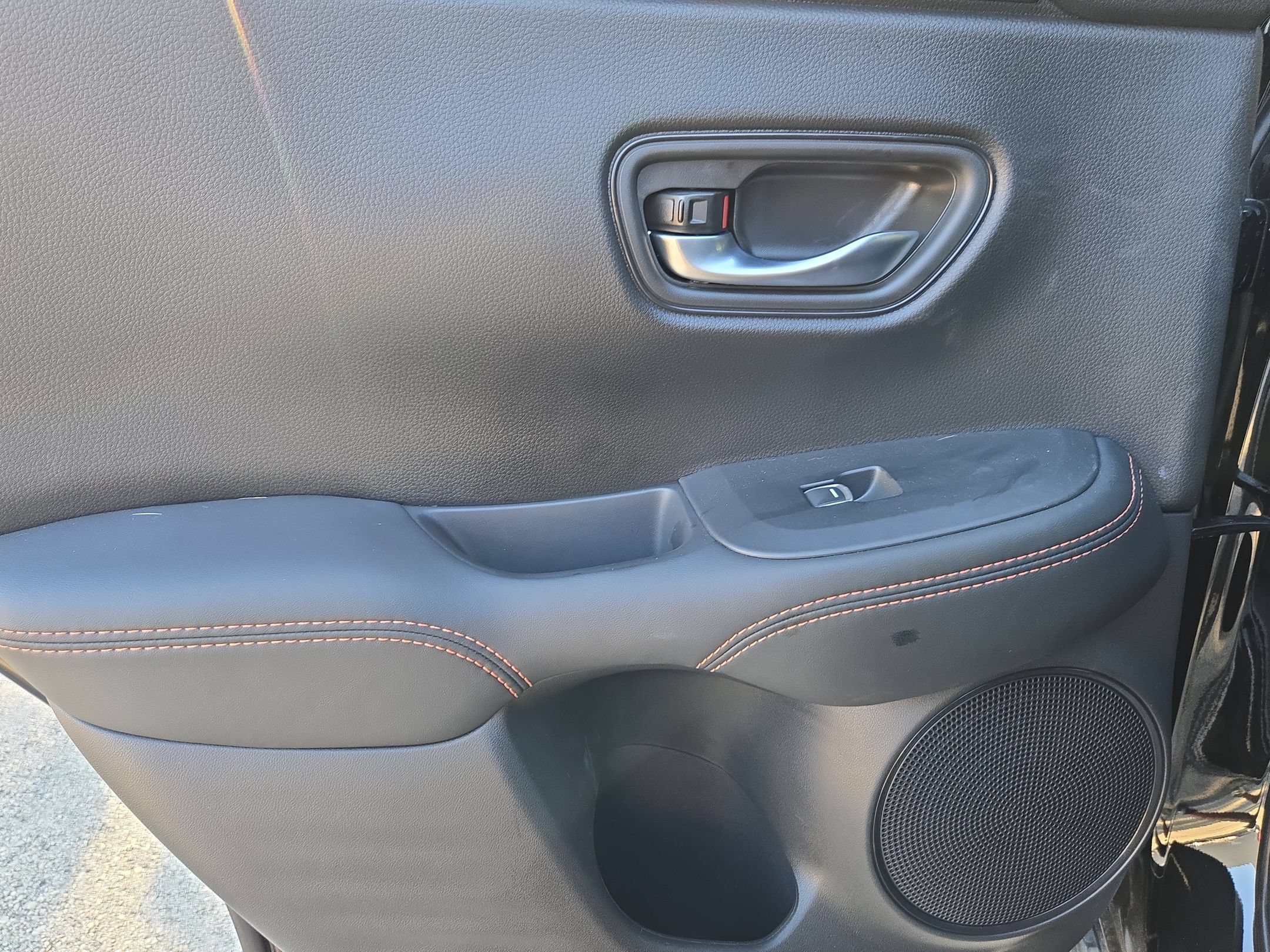 Used 2027 Honda HR-V Sport image 15