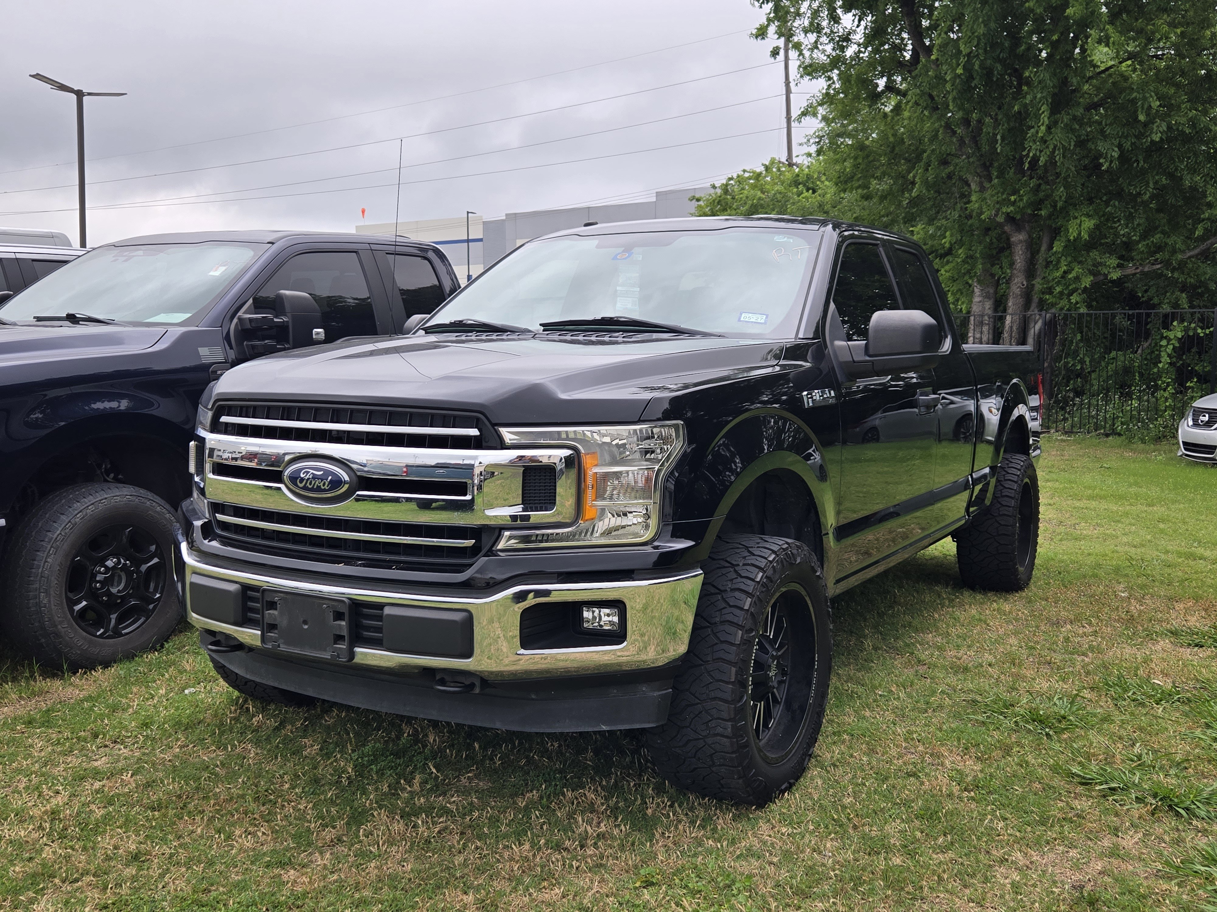 Used 2018 Ford F150 XLT AWD/4WD image 3
