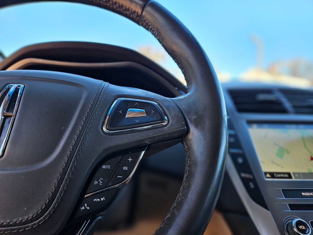 Used 2017 Lincoln MKZ Select w/ Select Plus Package image 25