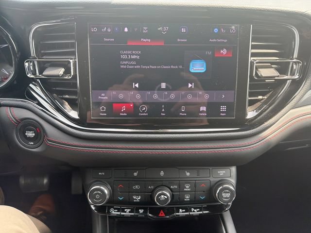 Used 2025 Dodge Durango GT AWD/4WD image 22