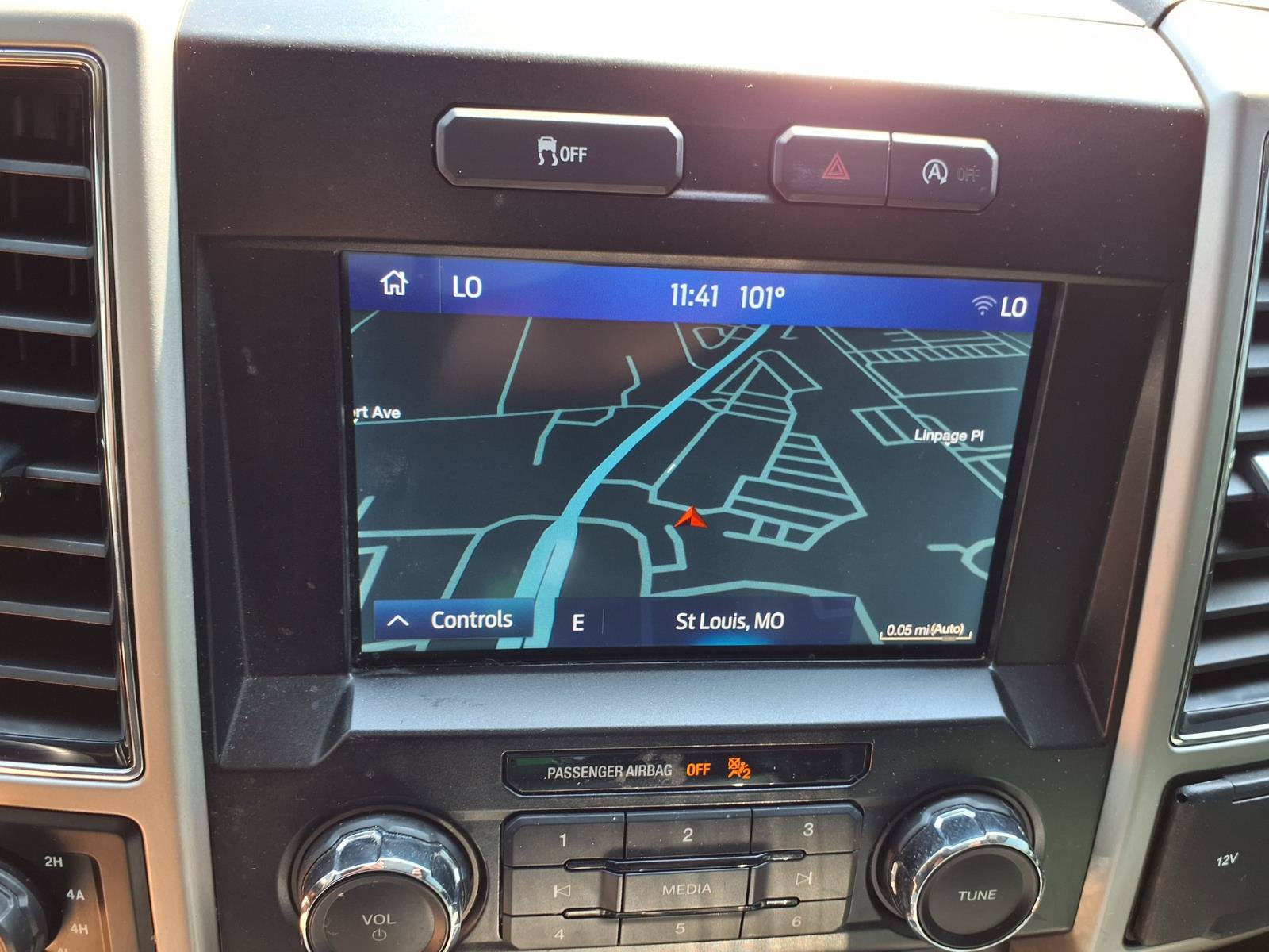 Used 2019 Ford F150 Lariat AWD/4WD image 5