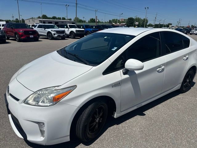 Used 2015 Toyota Prius Three FWD image 25